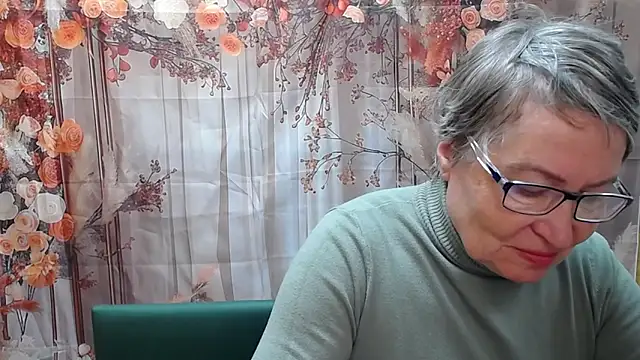 OlgaLuck online show from March 2026 05:20:02 AM