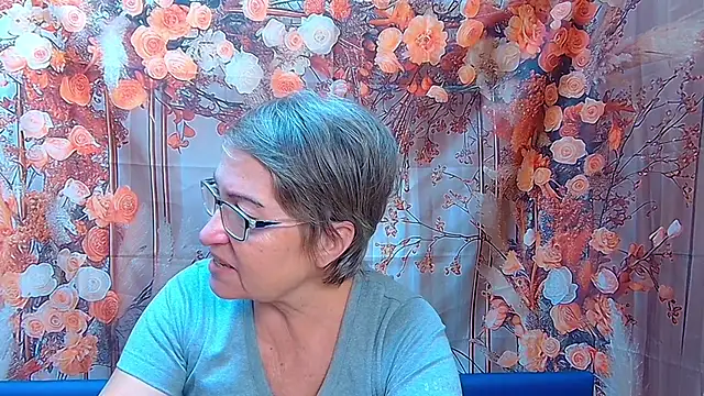 OlgaLuck online show from December 2025 07:29:01 AM