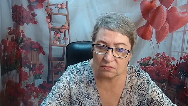 OlgaLuck online show from May 2026 05:07:02 AM