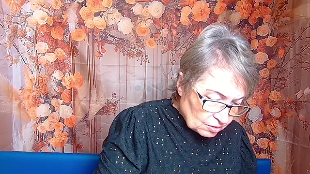 OlgaLuck online show from November 2025 06:46:02 AM