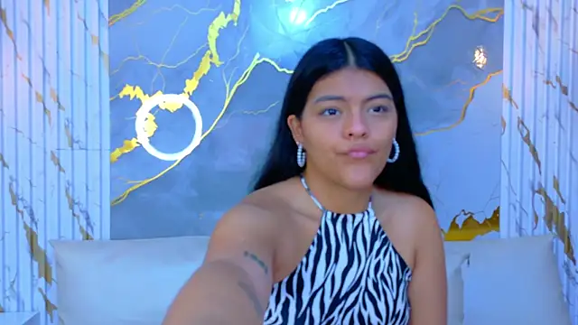 NIKIBUNNY online show from December 2025 12:29:02 PM