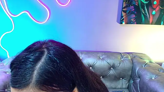 NIKIBUNNY online show from April 2026 12:55:02 PM