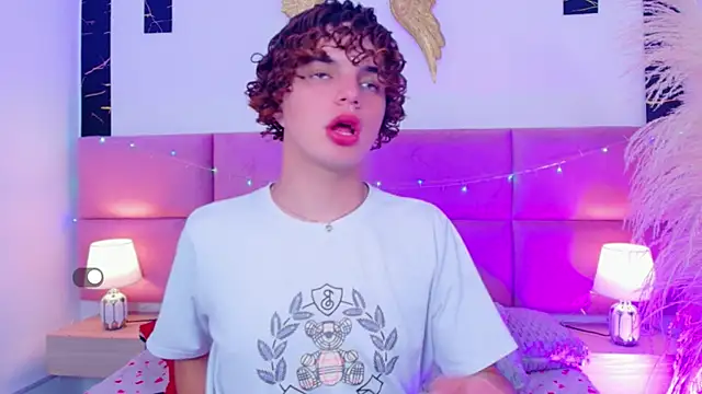 Skyee angel online show from January 2026 08:01:02 PM