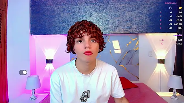 Skyee angel online show from December 2025 08:01:02 PM