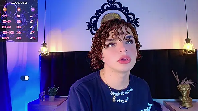 Skyee angel online show from March 2026 07:49:01 PM