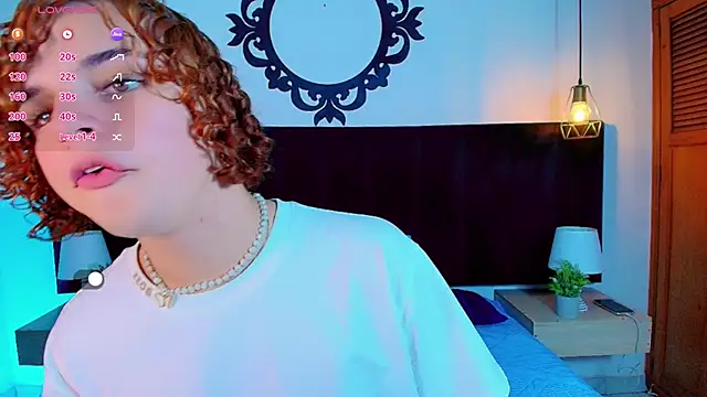 Skyee angel online show from May 2026 07:39:01 PM
