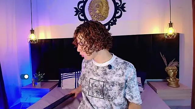 Skyee angel online show from March 2026 07:54:02 PM