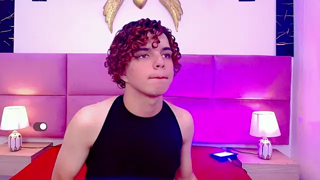 Snapshot of Skyee_angel chatting on November 2025 07:14:02 PM Skyee angel online show from November 2025 07:14:02 PM