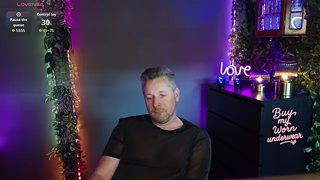 Hunter Fl online show from April 2026 04:09:01 PM