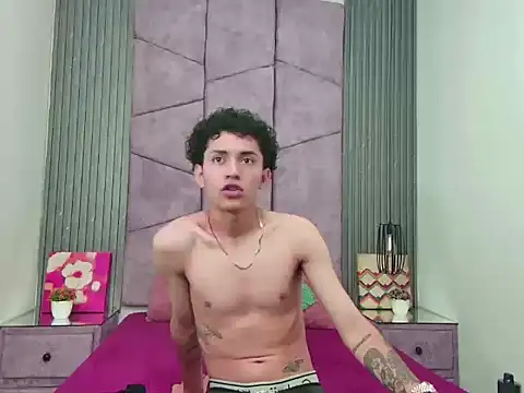 JackCooperr online show from January 2026 12:33:01 PM