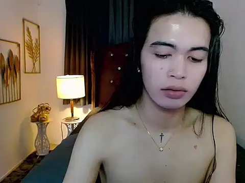 hollyyumiloove online show from March 2026 10:51:01 AM