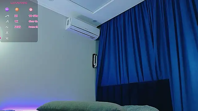 Lina lust  online show from February 2026 11:38:01 PM