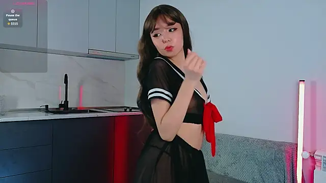 Lina lust  online show from January 2026 07:17:02 PM