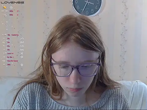 Snapshot of LustfulSarah chatting on October 2025 12:40:02 PM LustfulSarah online show from October 2025 12:40:02 PM