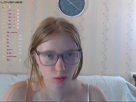 Snapshot of LustfulSarah chatting on October 2025 07:26:02 PM LustfulSarah online show from October 2025 07:26:02 PM