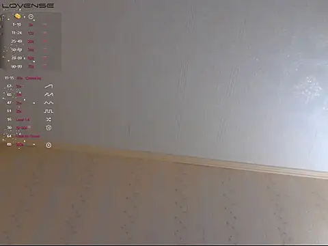 LustfulSarah online show from November 2025 07:01:02 AM