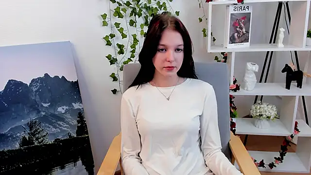 Snapshot of EnaAltomare chatting on November 2025 08:02:02 AM EnaAltomare online show from November 2025 08:02:02 AM