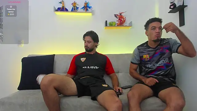 heteros curious online show from April 2026 12:51:02 AM