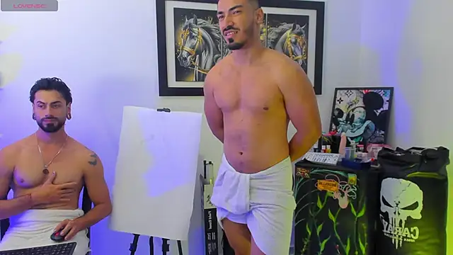 heteros curious online show from April 2026 02:07:01 AM