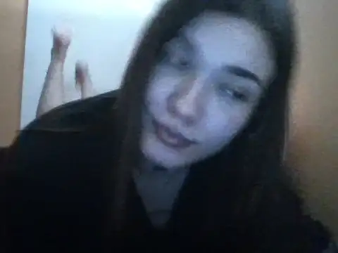 frutillitaaok  online show from April 2026 07:28:02 PM