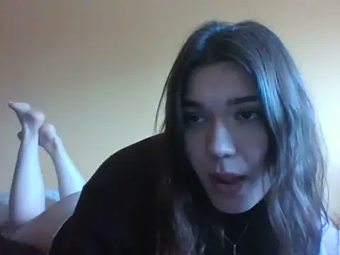 frutillitaaok  online show from July 2026 07:39:02 PM