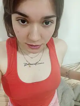 frutillitaaok  online show from November 2025 03:39:02 AM