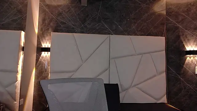 Snapshot of mia_violet8 chatting on November 2025 12:22:01 AM mia violet8 online show from November 2025 12:22:01 AM