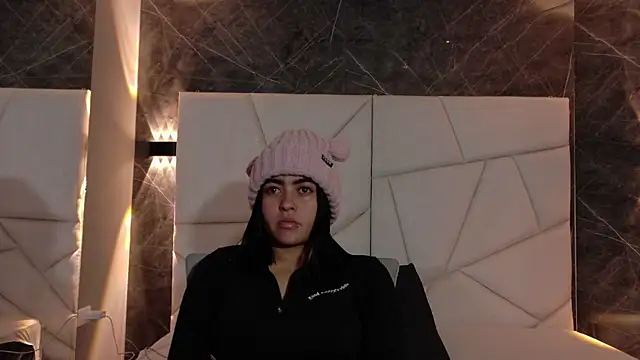 Snapshot of mia_violet8 chatting on November 2025 01:49:01 AM mia violet8 online show from November 2025 01:49:01 AM