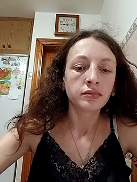 Snapshot of AlisKiv chatting on November 2025 07:14:02 PM AlisKiv online show from November 2025 07:14:02 PM