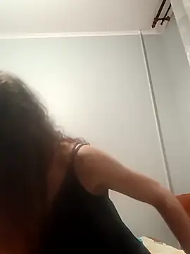 Snapshot of AlisKiv chatting on December 2025 07:29:01 PM AlisKiv online show from December 2025 07:29:01 PM