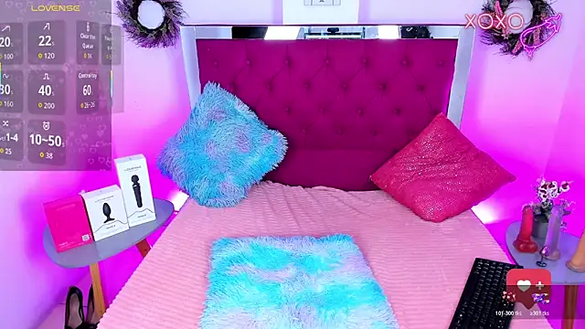 Samantha  F W online show from March 2026 11:21:02 PM