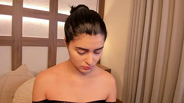 SarhaVega online show from February 2026 12:26:01 PM