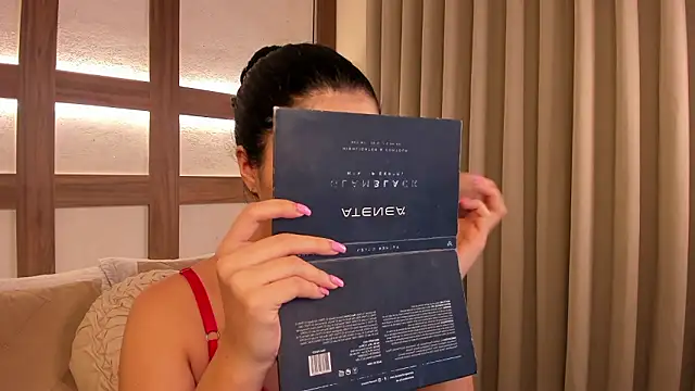 SarhaVega online show from February 2026 12:24:02 PM