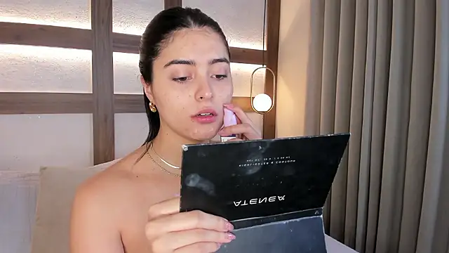 SarhaVega online show from March 2026 12:30:02 PM