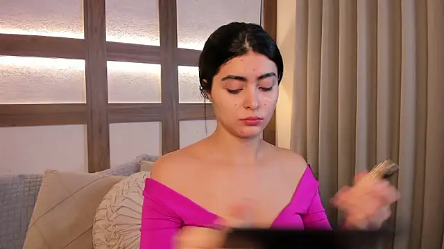 SarhaVega online show from February 2026 12:29:02 PM