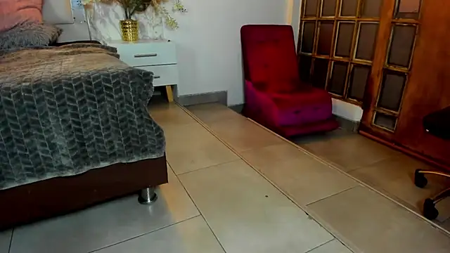 Mysterius Woman online show from March 2026 11:14:01 AM