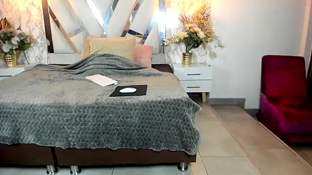 Mysterius Woman online show from March 2026 11:10:01 AM