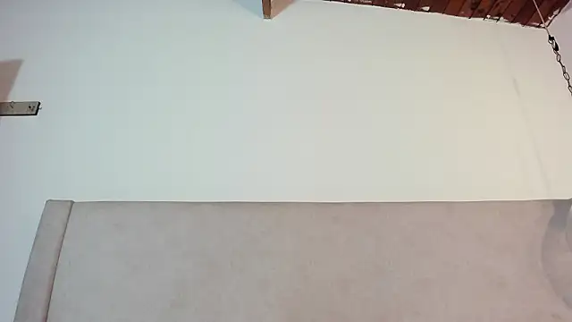 Izelevans online show from March 2026 12:38:01 PM