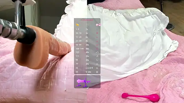 EIeniVanwart online show from April 2026 06:09:02 PM