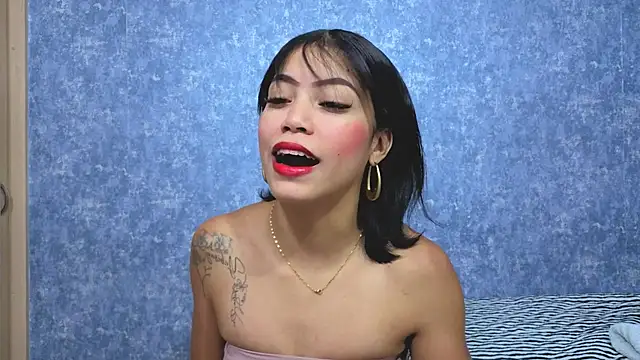 Malia fox online show from July 2026 05:21:02 PM
