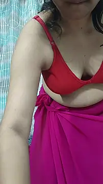 SameeraReddy19 online show from January 2026 02:45:01 PM