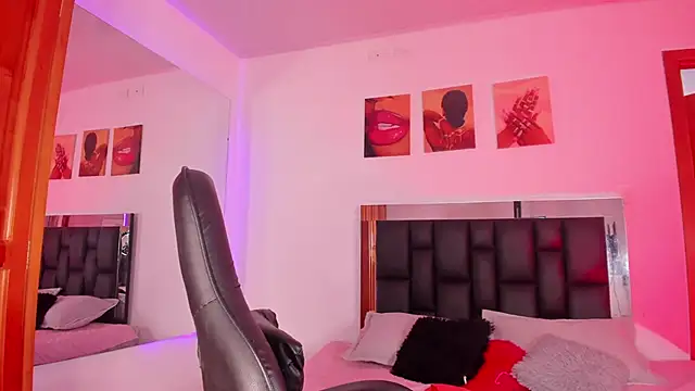 ValeryTs1 online show from February 2026 06:18:02 PM