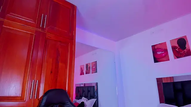 ValeryTs1 online show from February 2026 05:57:01 PM