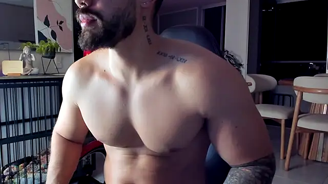 Valenthino Salvatore online show from July 2026 11:46:02 PM