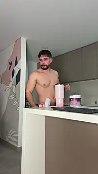 Valenthino Salvatore online show from February 2026 03:07:02 AM