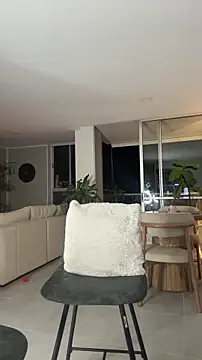 Valenthino Salvatore online show from March 2026 04:19:01 AM