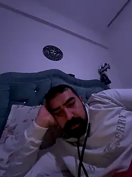 Ali2413 online show from December 2025 09:49:01 PM