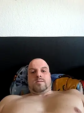Phoenix2310 online show from March 2026 07:26:01 AM