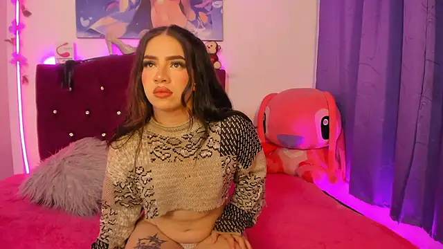 Snapshot of abby__moon_ chatting on December 2025 03:44:02 AM abby moon online show from December 2025 03:44:02 AM