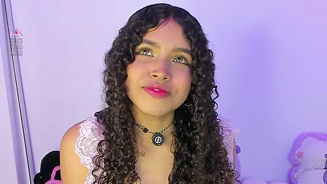 EloiseSweetxx online show from April 2026 01:39:02 PM